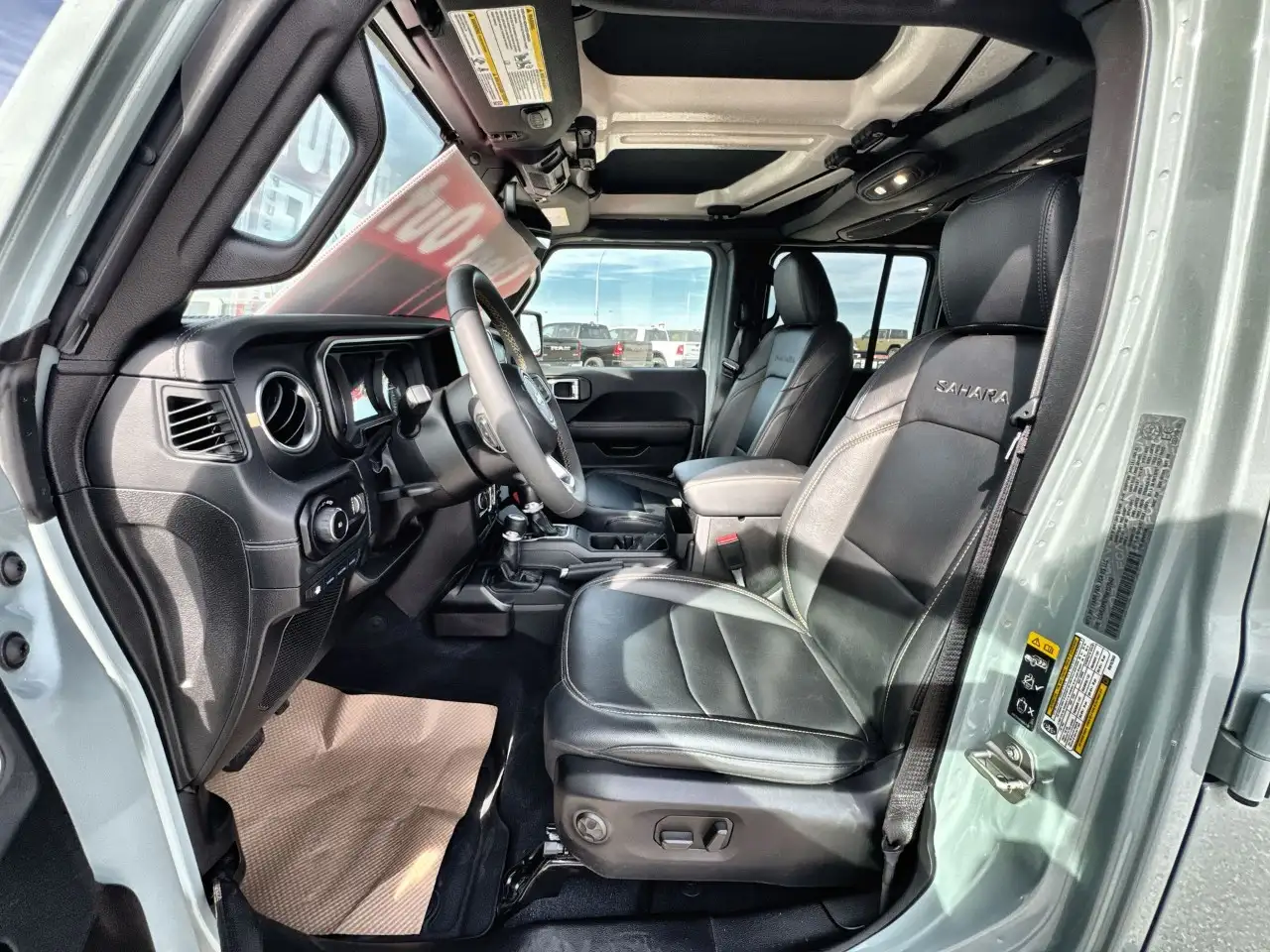 Jeep Wrangler - Image 7