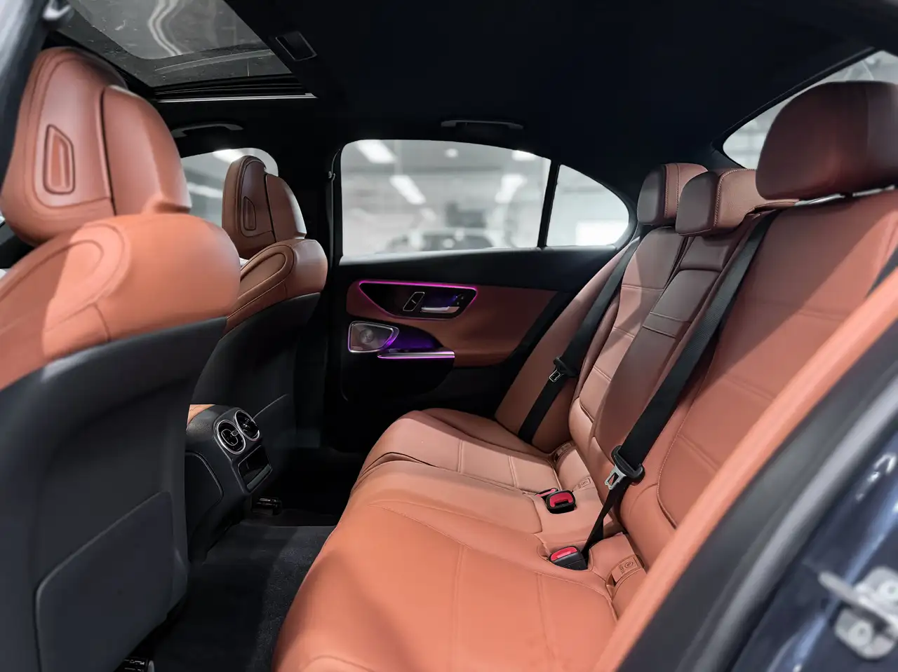 Mercedes-Benz C-Class - Image 26