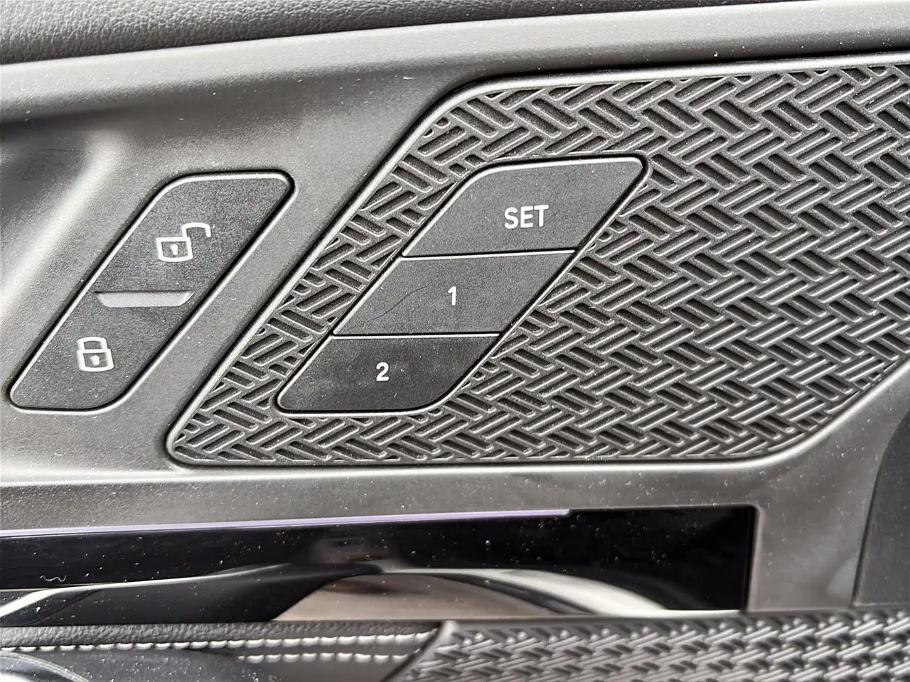 BMW X1 - Image 28