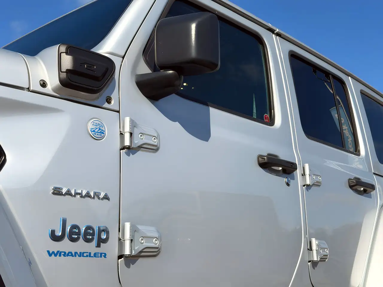 Jeep Wrangler - Image 11