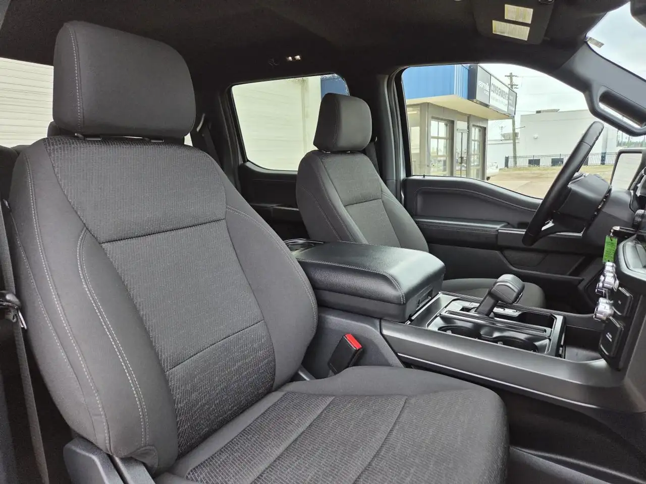 Ford F-150 - Image 14