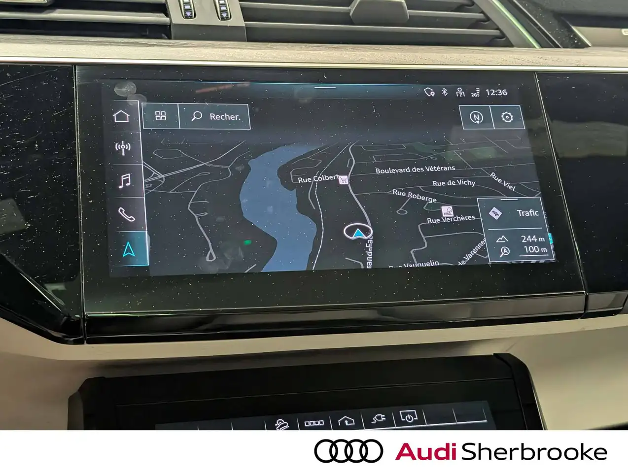 Audi e-tron - Image 17