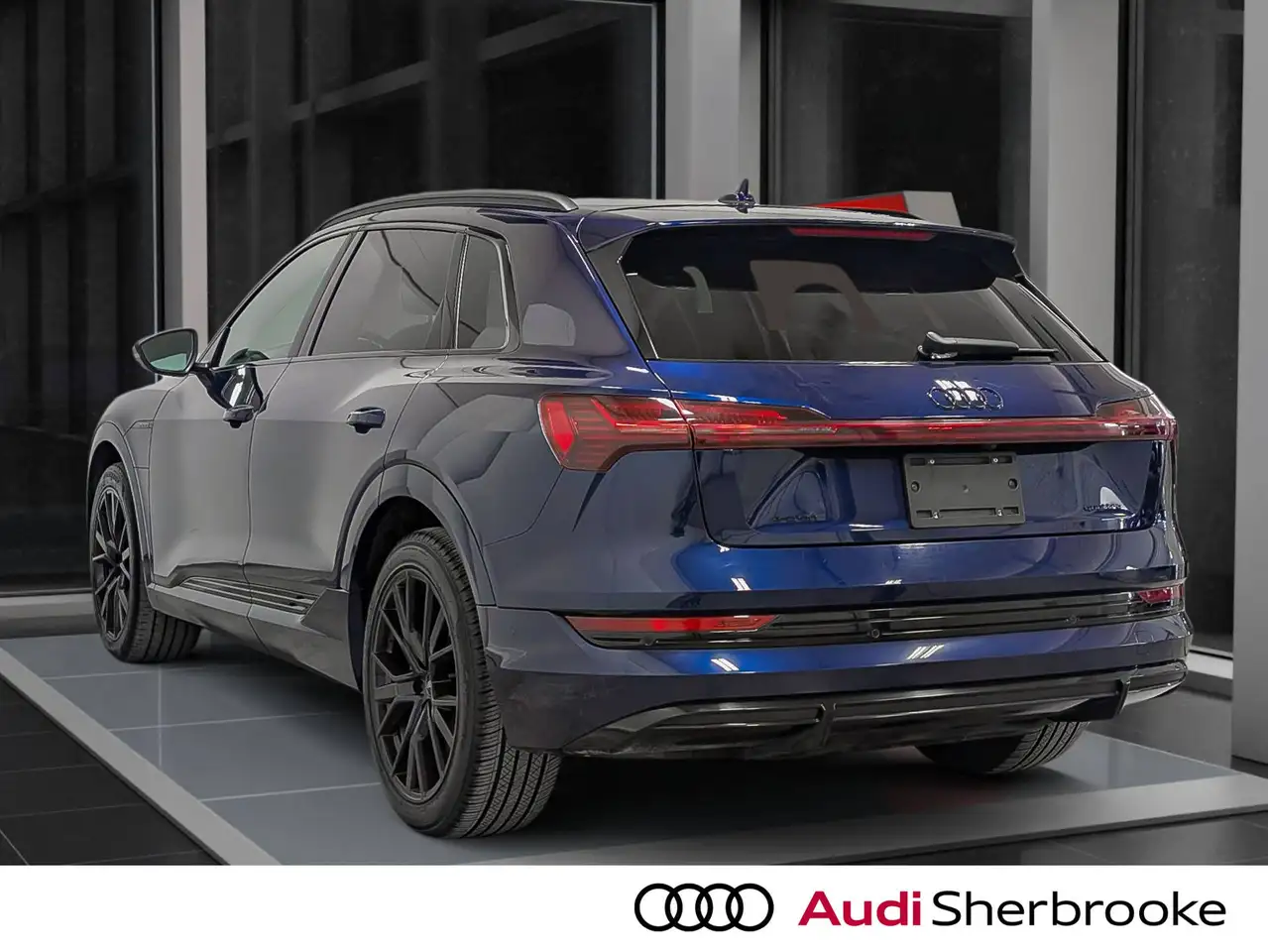 Audi e-tron - Image 2