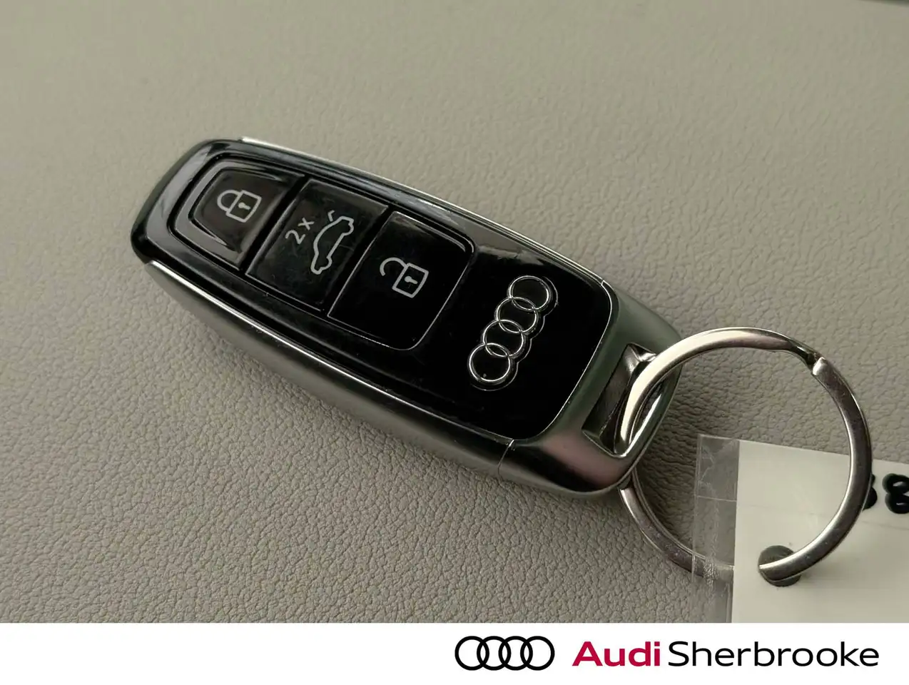 Audi e-tron - Image 27