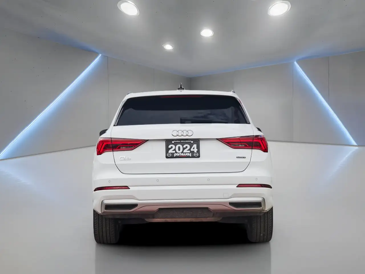 Audi Q3 - Image 9