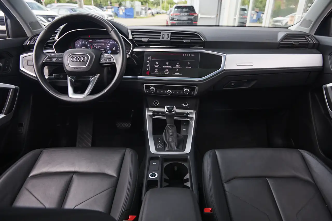 Audi Q3 - Image 18
