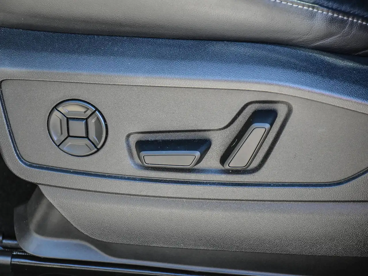 Audi Q5 - Image 14