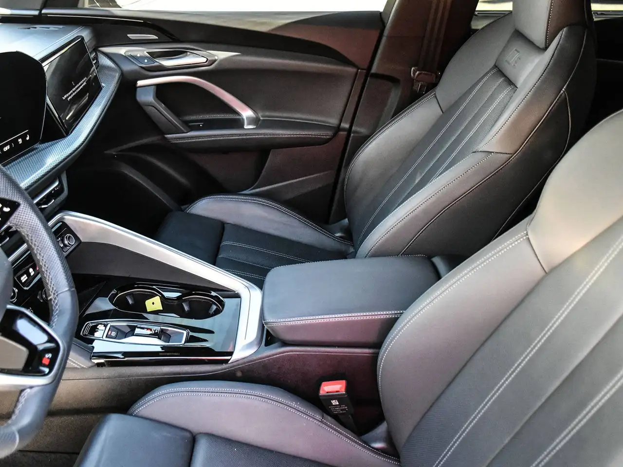 Audi Q5 - Image 11