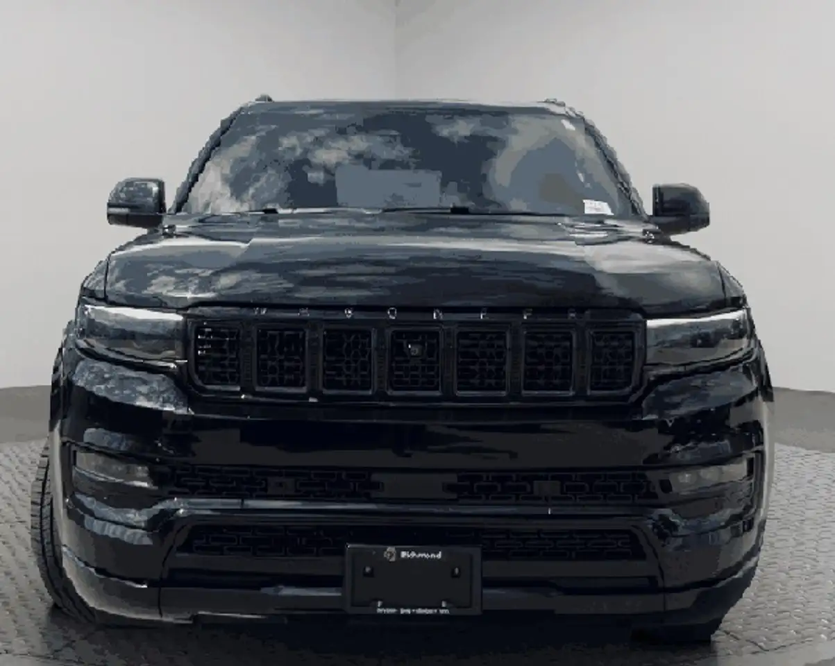 Jeep Grand Wagoneer - Image 1