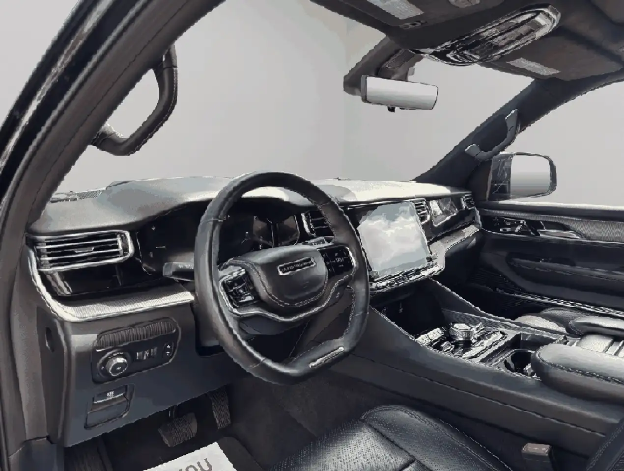 Jeep Grand Wagoneer - Image 6