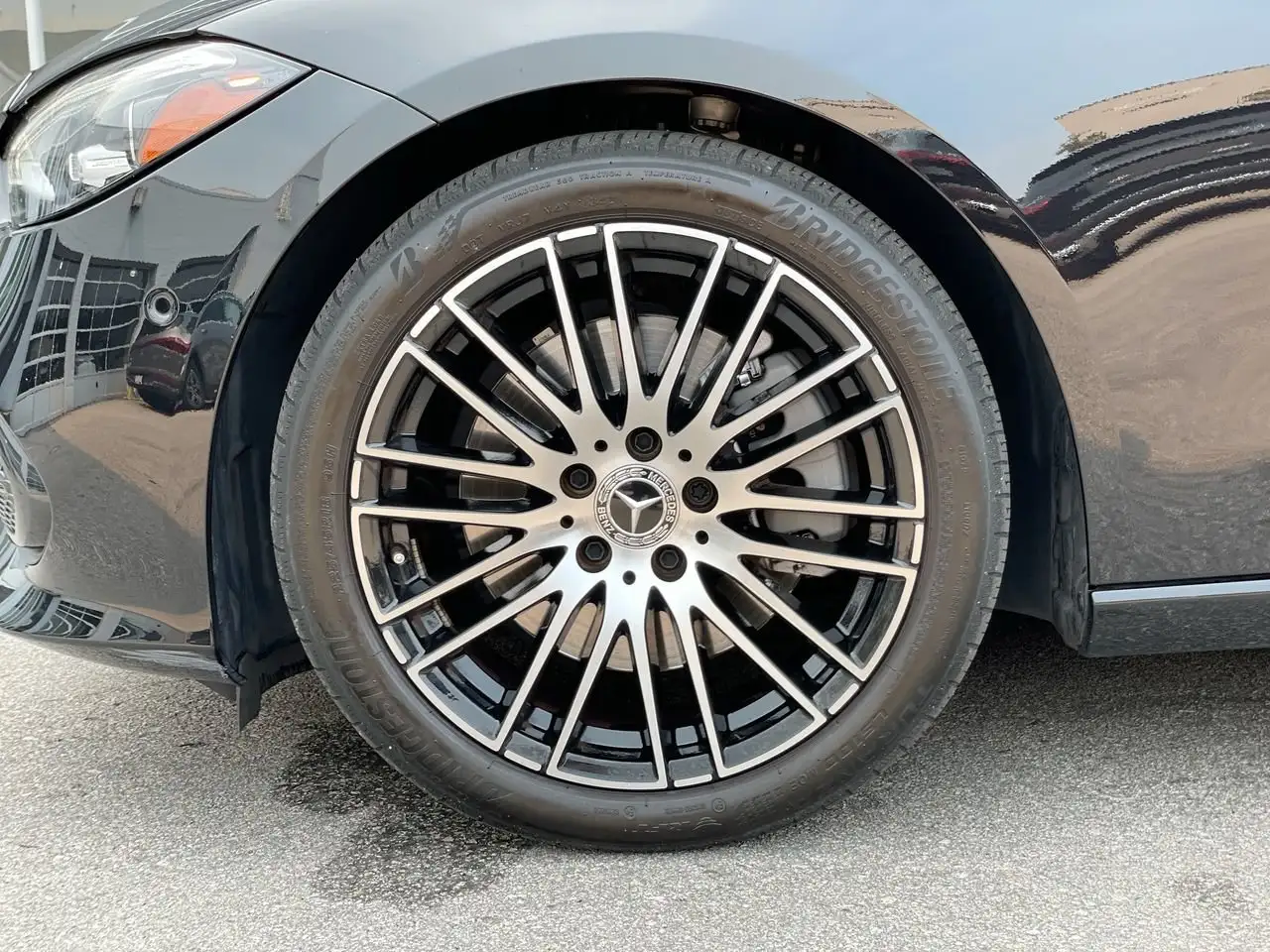 Mercedes-Benz C-Class - Image 18