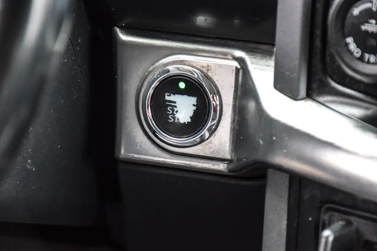 Ford F-150 - Image 21