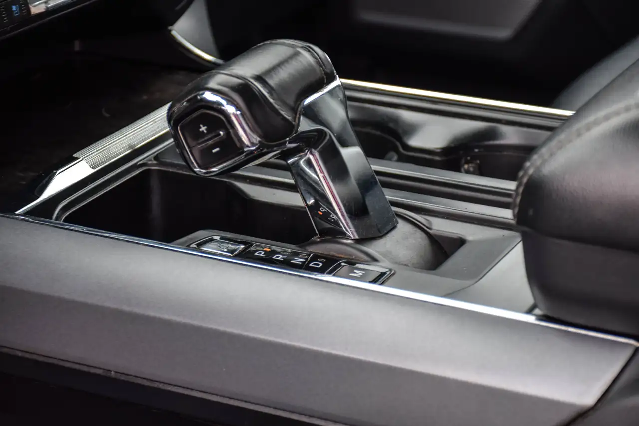 Ford F-150 - Image 25