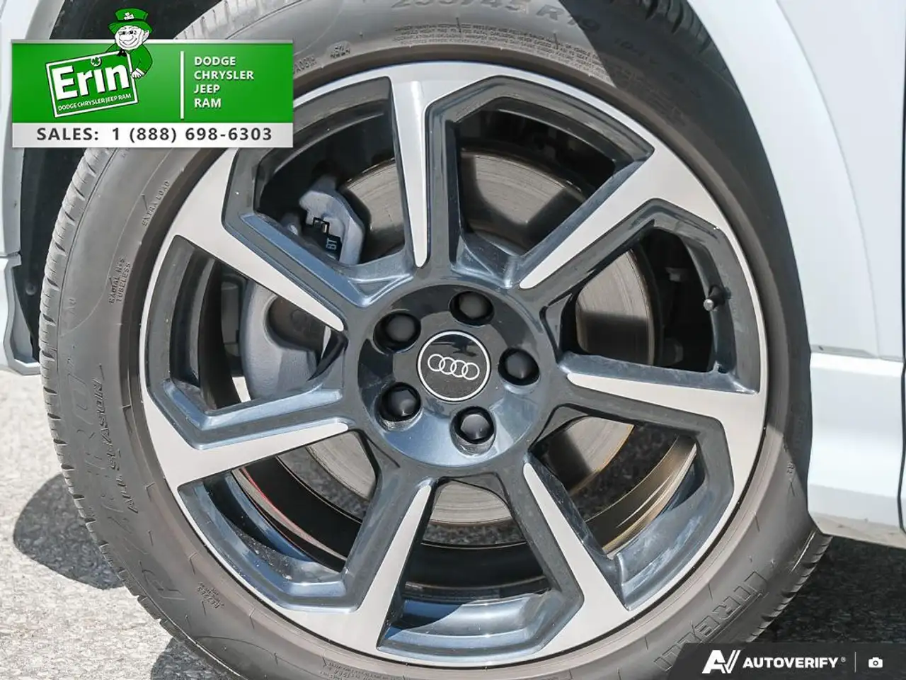 Audi Q3 - Image 6
