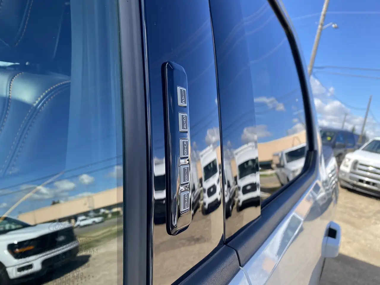 Ford F-150 - Image 5