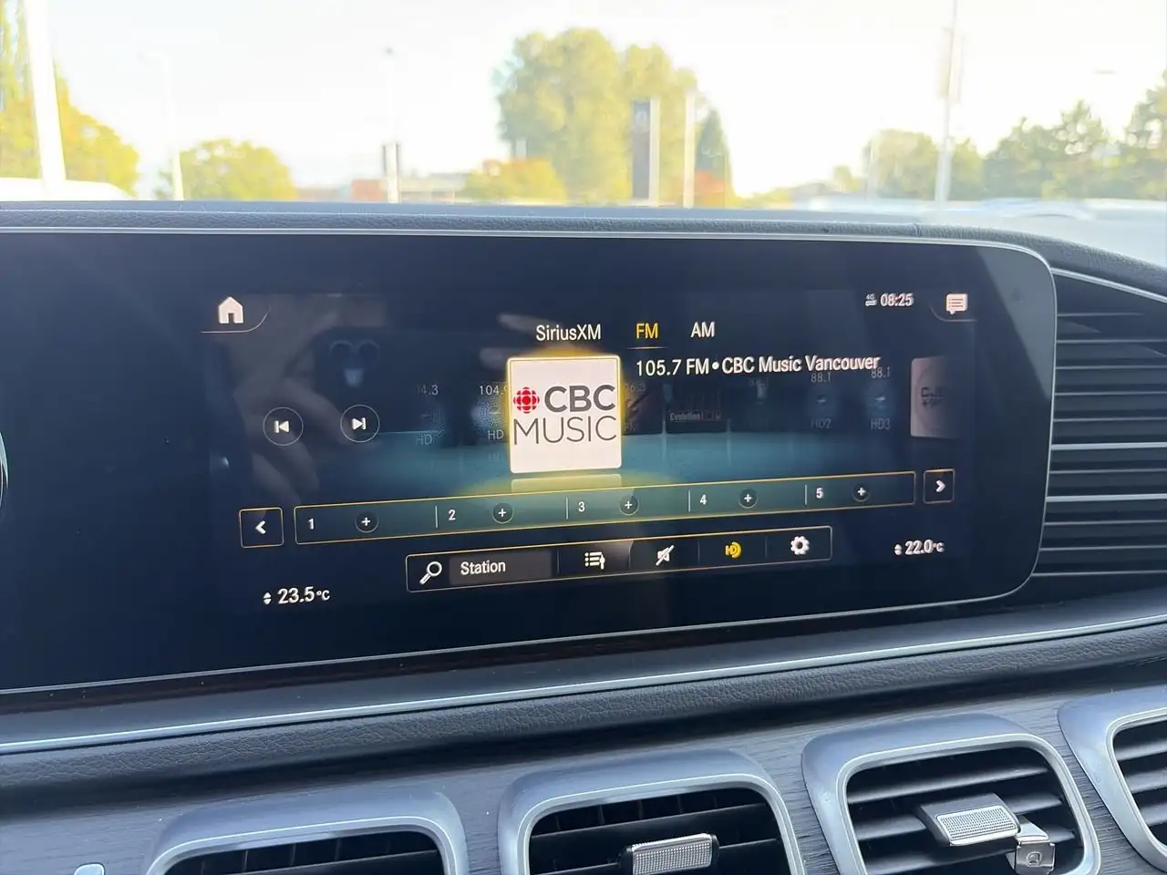 Mercedes-Benz GLE - Image 24
