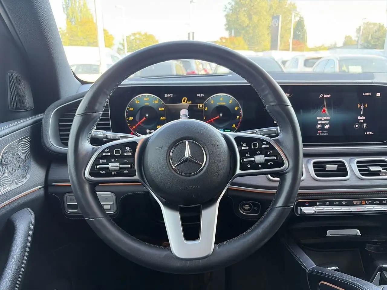Mercedes-Benz GLE - Image 22