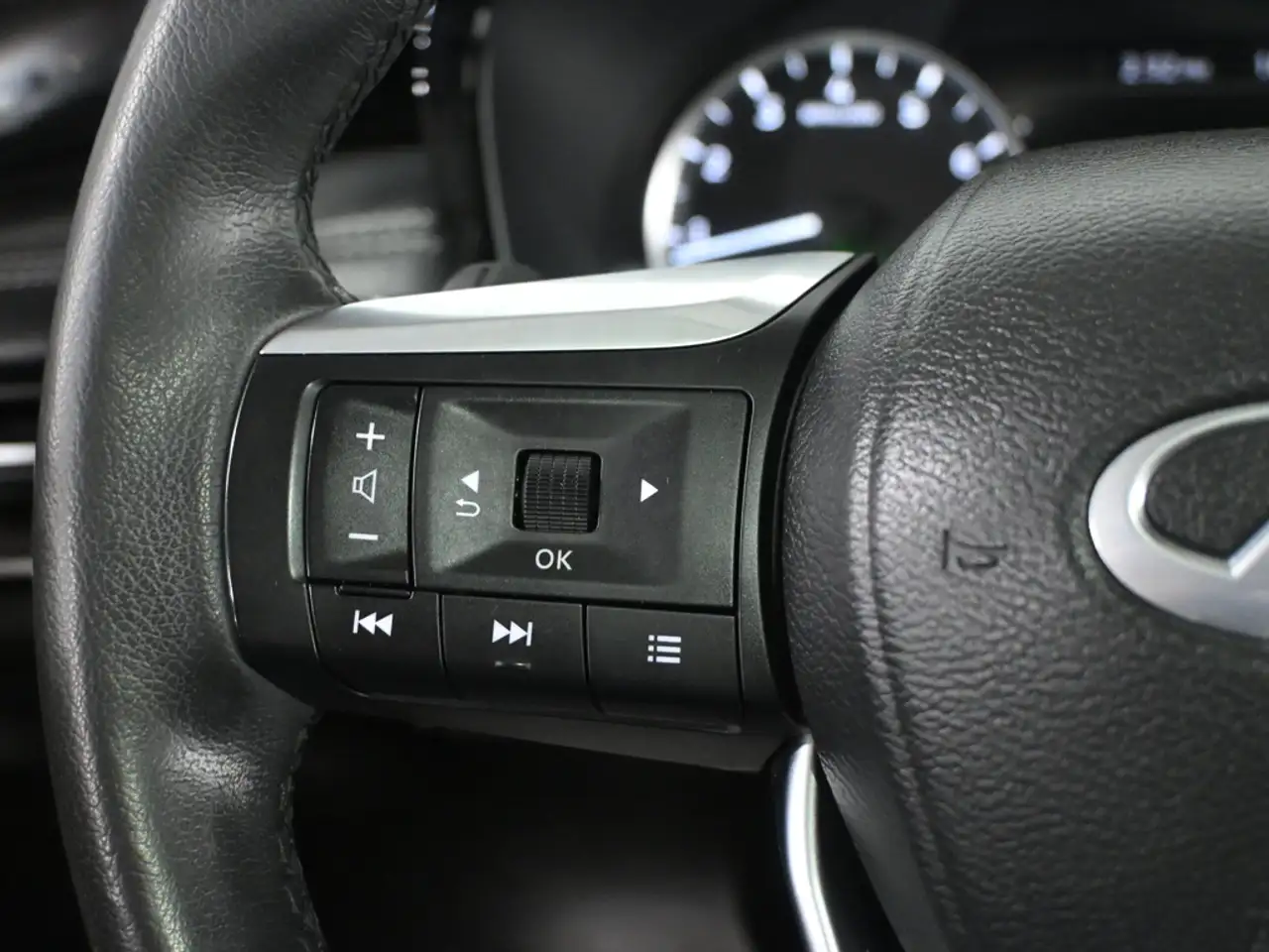 Infiniti QX60 - Image 15