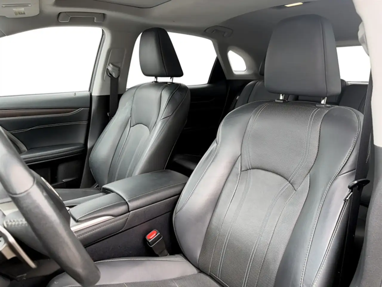 Lexus RX - Image 12