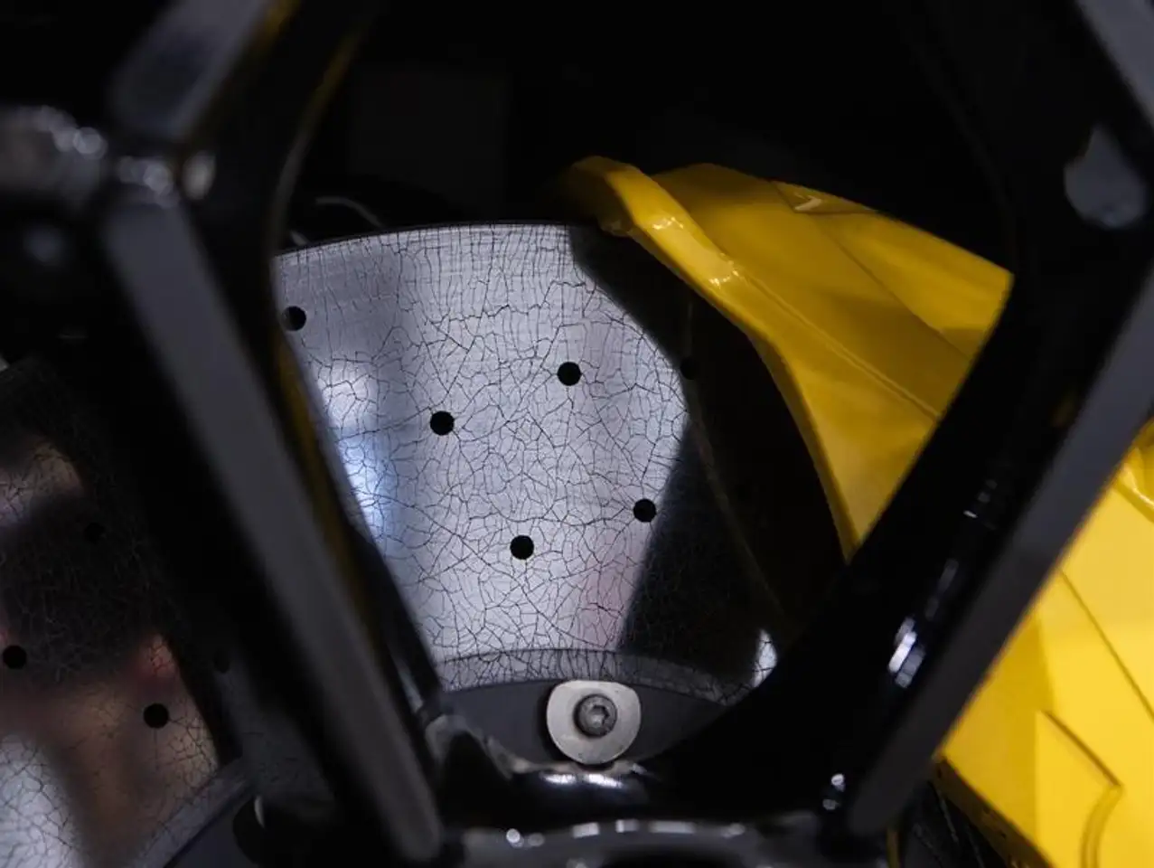 Lamborghini Urus - Image 14