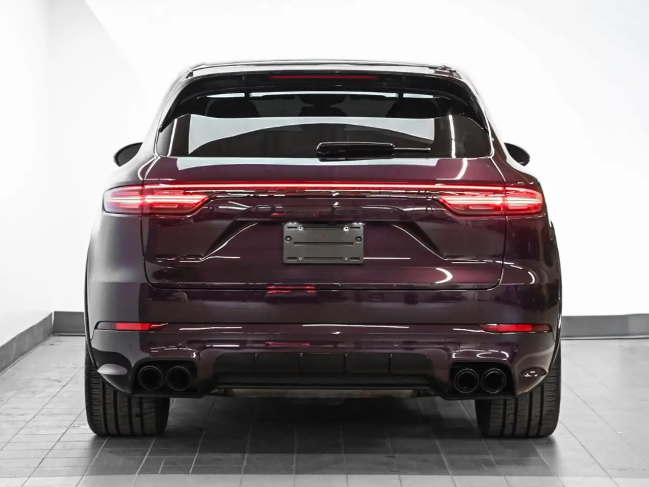 Porsche Cayenne - Image 3