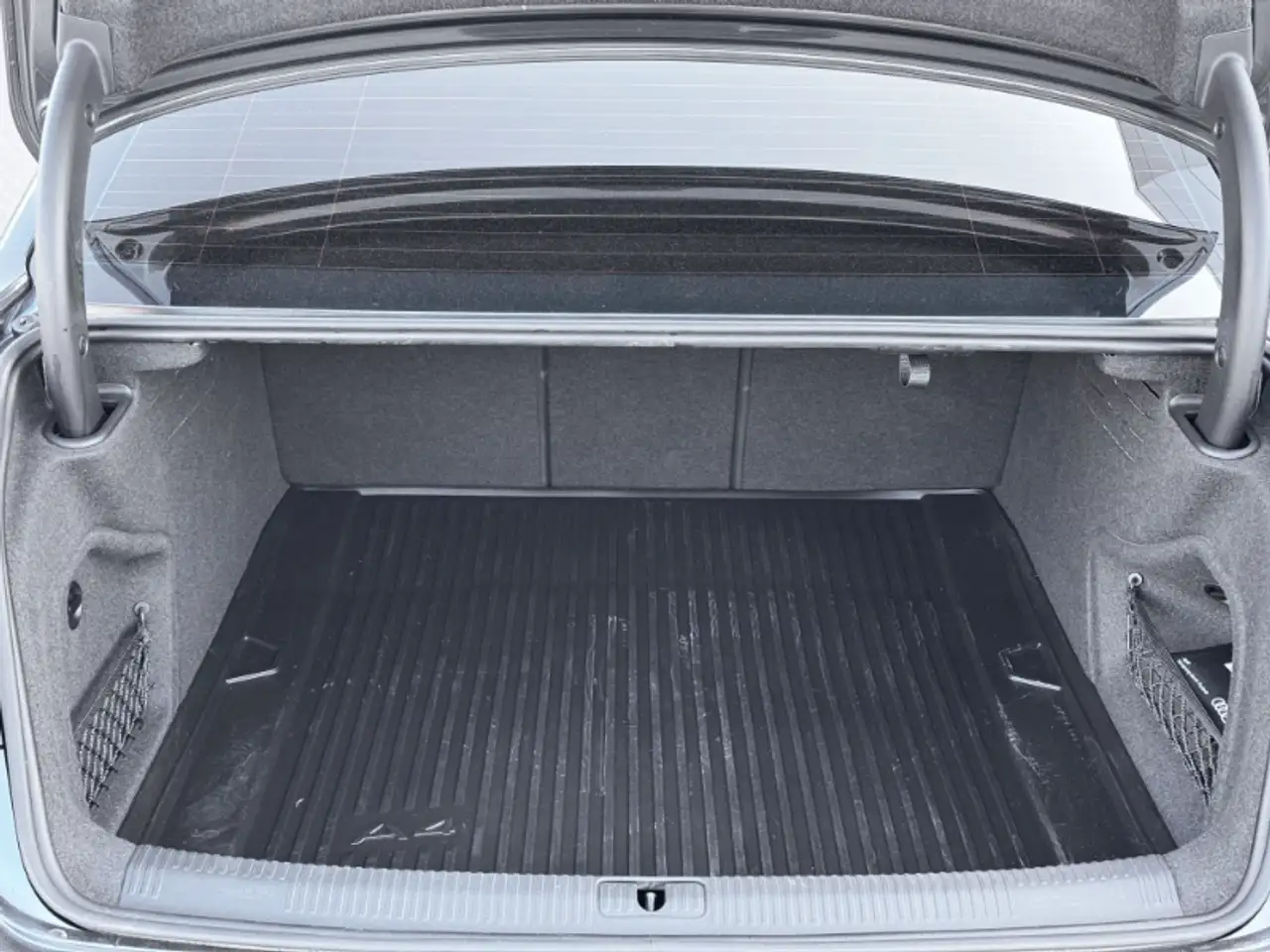 Audi A4 - Image 24