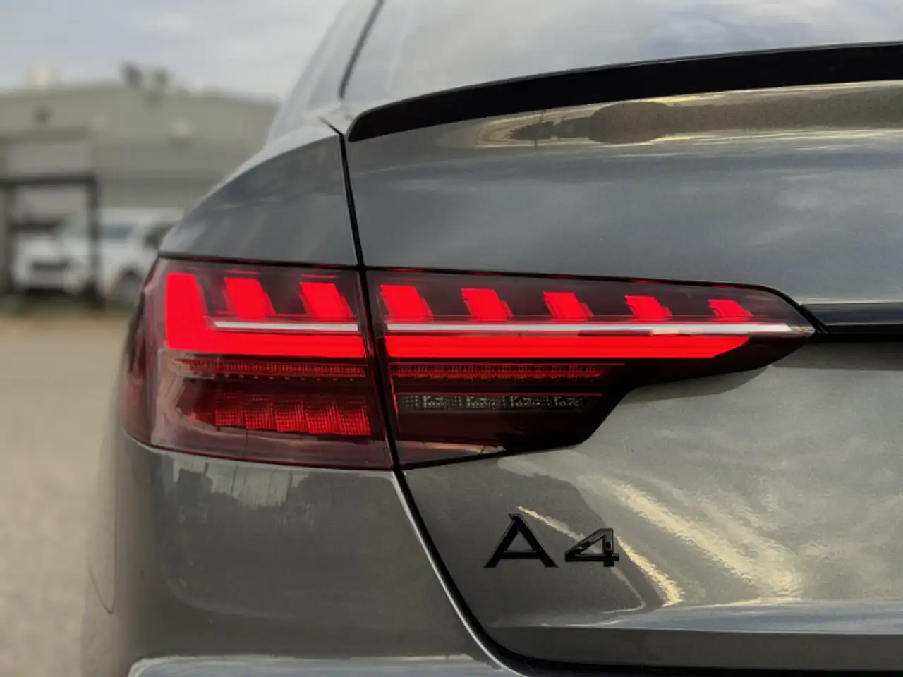 Audi A4 - Image 26