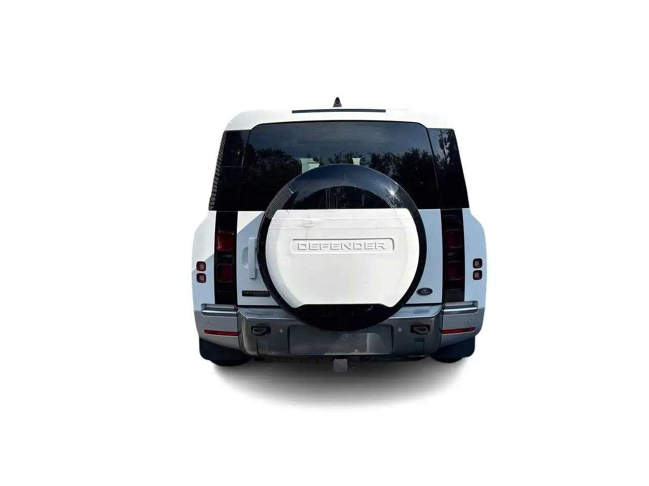 Land Rover Defender - Image 12