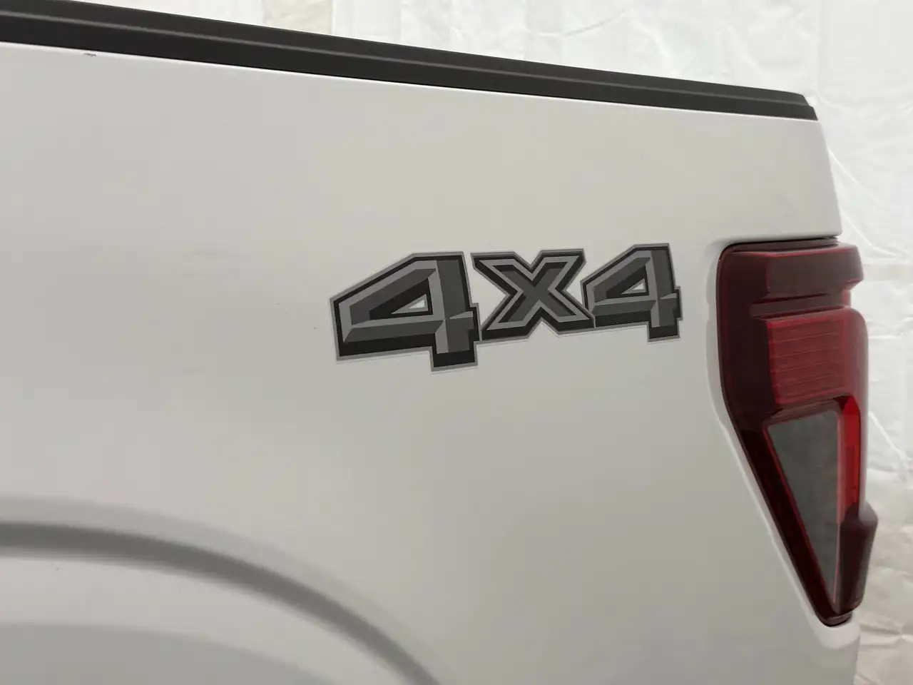 Ford F-150 - Image 10