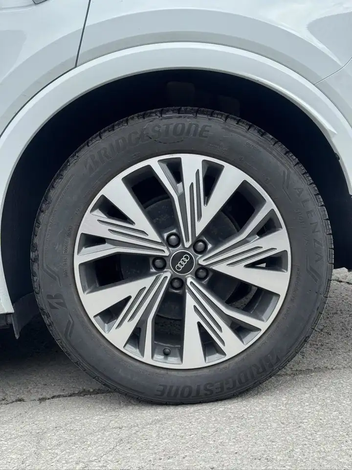 Audi Q4 e-tron - Image 16