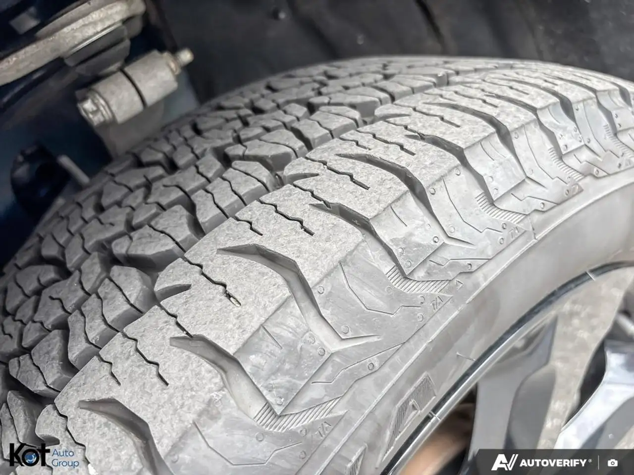 Jeep Grand Cherokee - Image 7