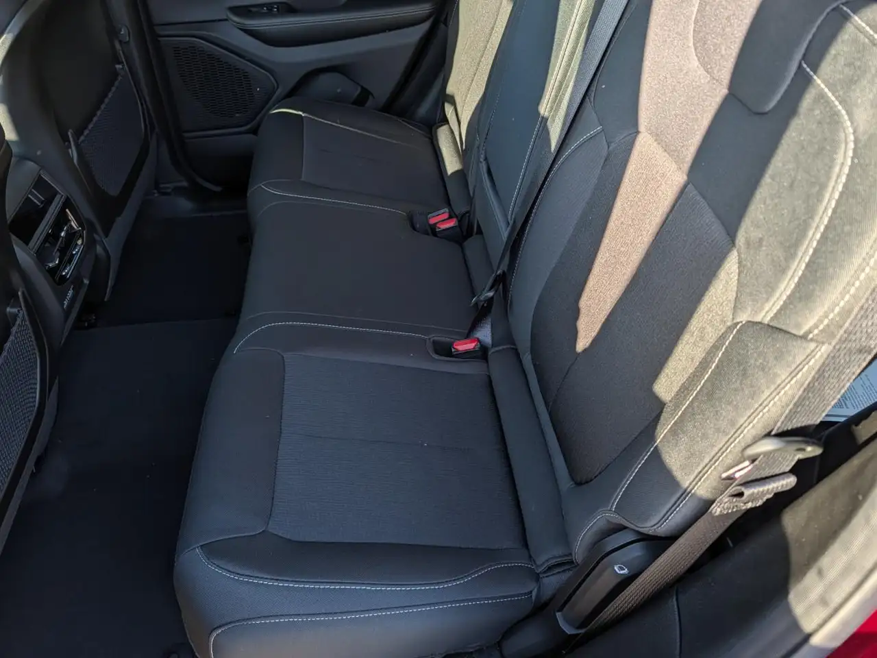 Jeep Grand Cherokee - Image 7