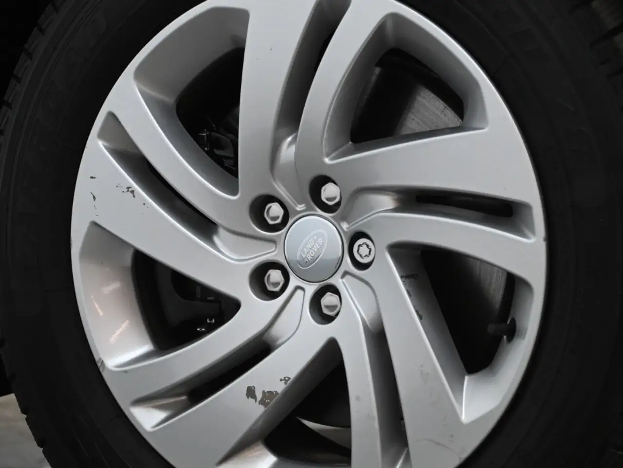 Land Rover Range Rover Evoque - Image 31