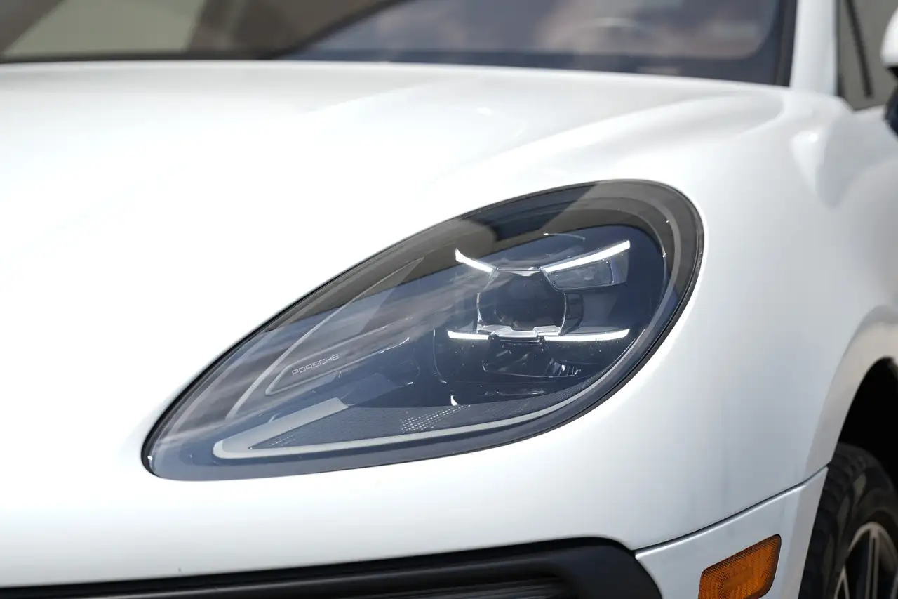 Porsche Macan - Image 9