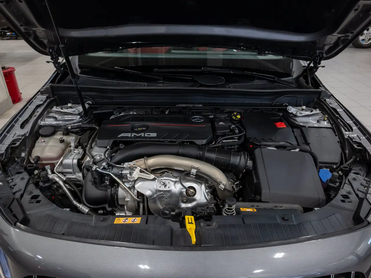 Mercedes-Benz GLB - Image 6