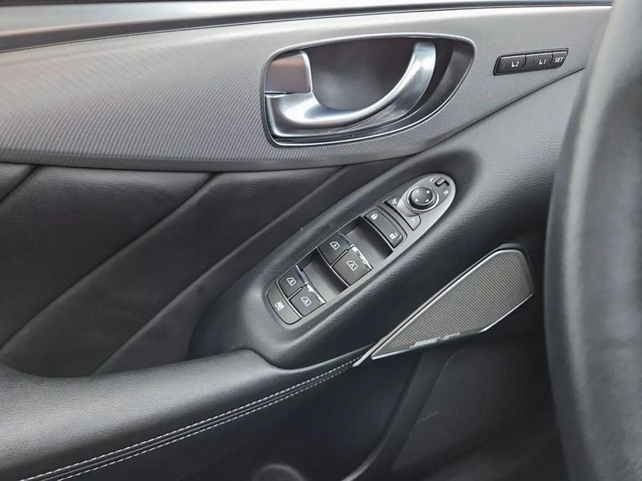 Infiniti Q50 - Image 16