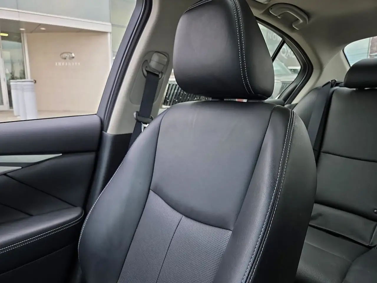 Infiniti Q50 - Image 20