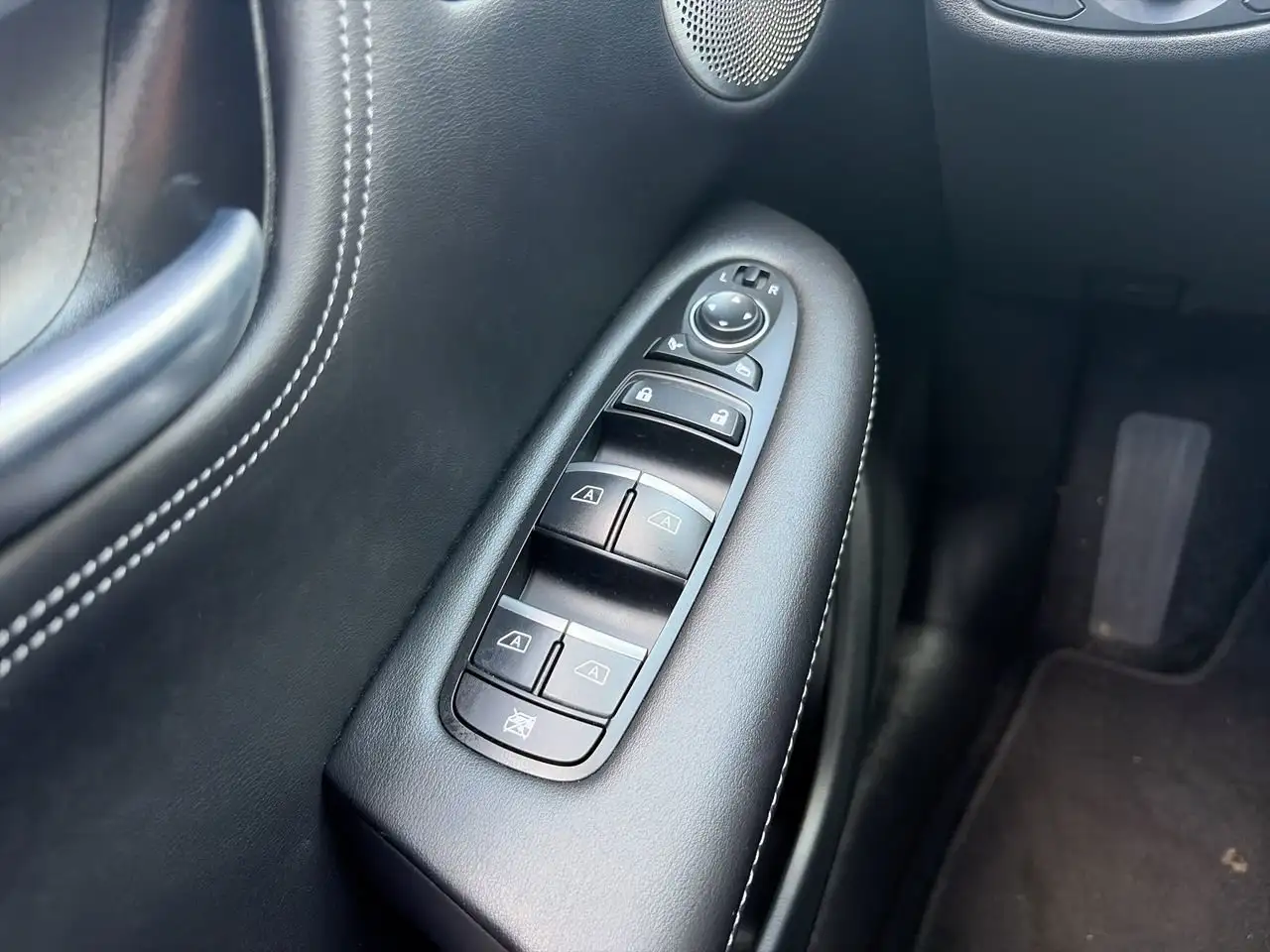 Infiniti QX50 - Image 21