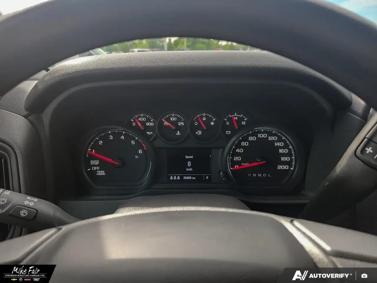 Chevrolet Silverado 1500 - Image 13