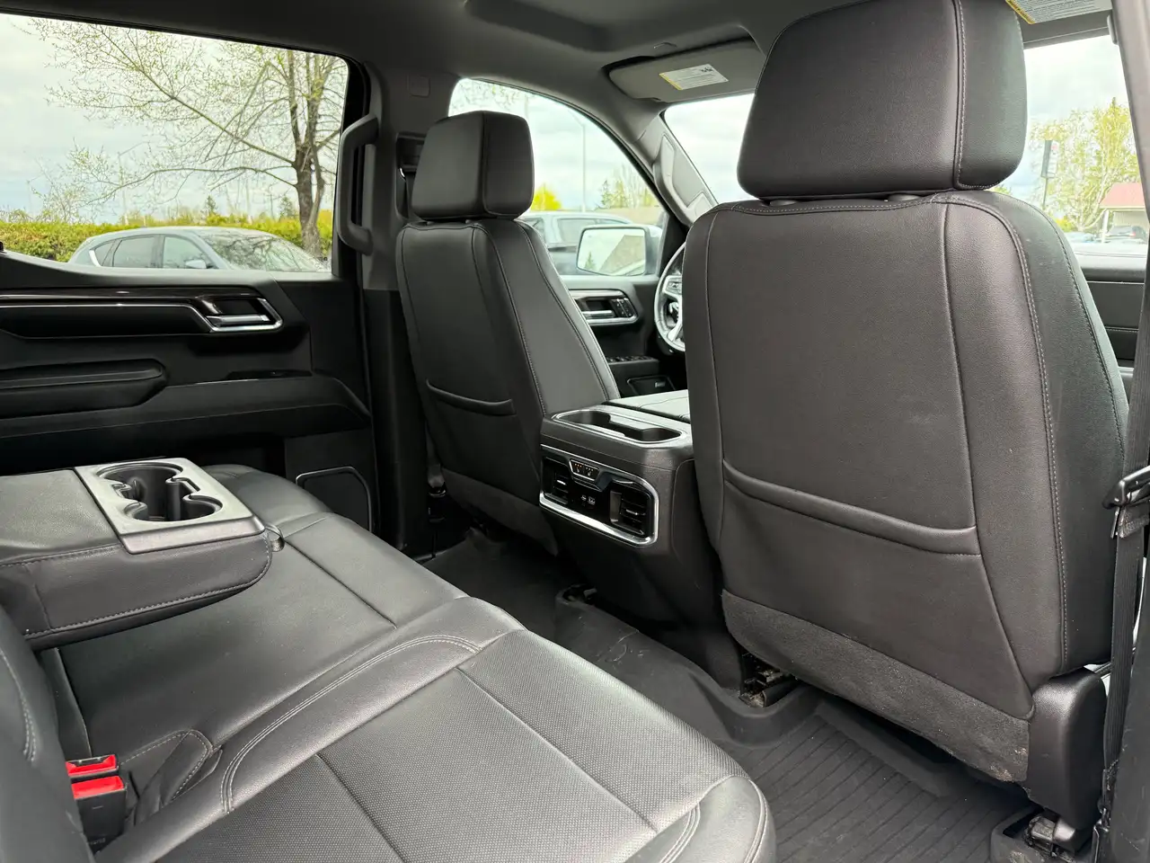Chevrolet Silverado 1500 - Image 28