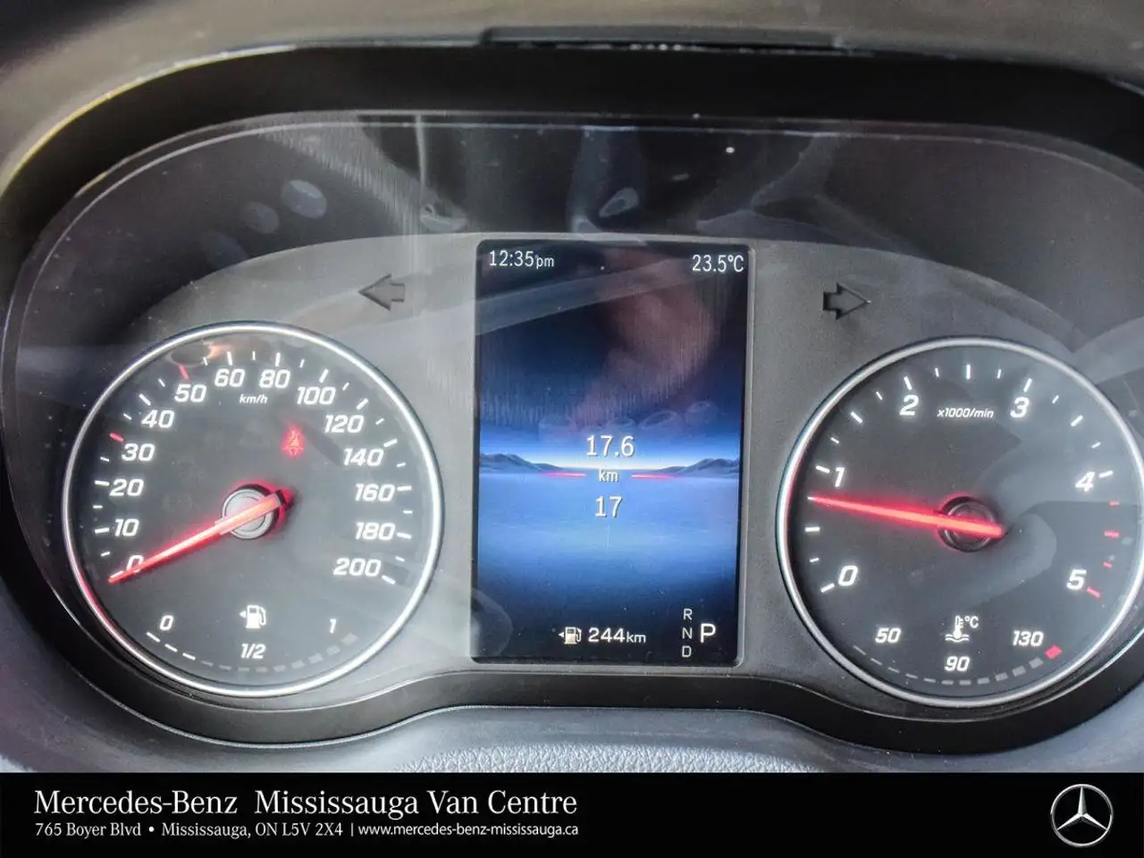 Mercedes-Benz Sprinter - Image 19