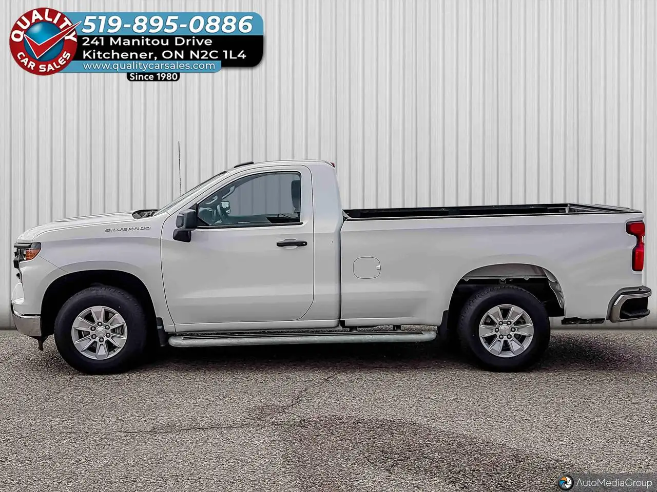 Chevrolet Silverado 1500 - Image 9