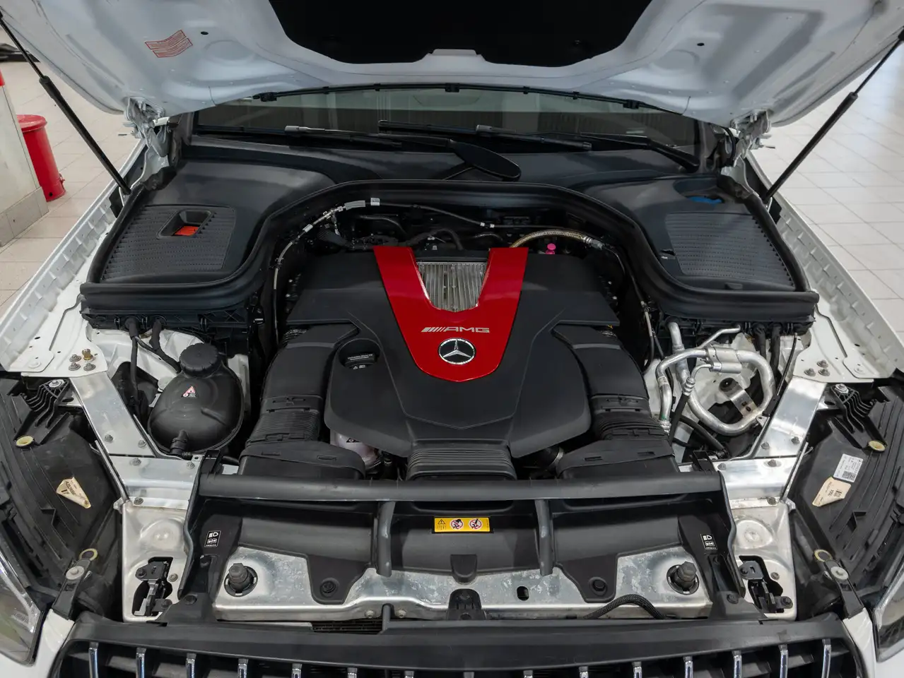Mercedes-Benz GLC - Image 6