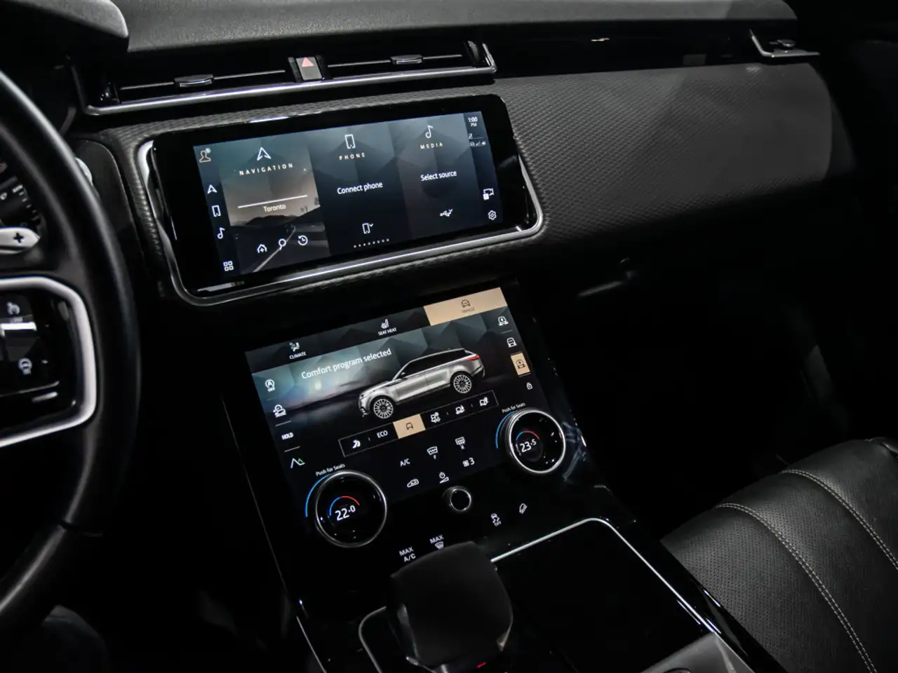 Land Rover Range Rover Velar - Image 16
