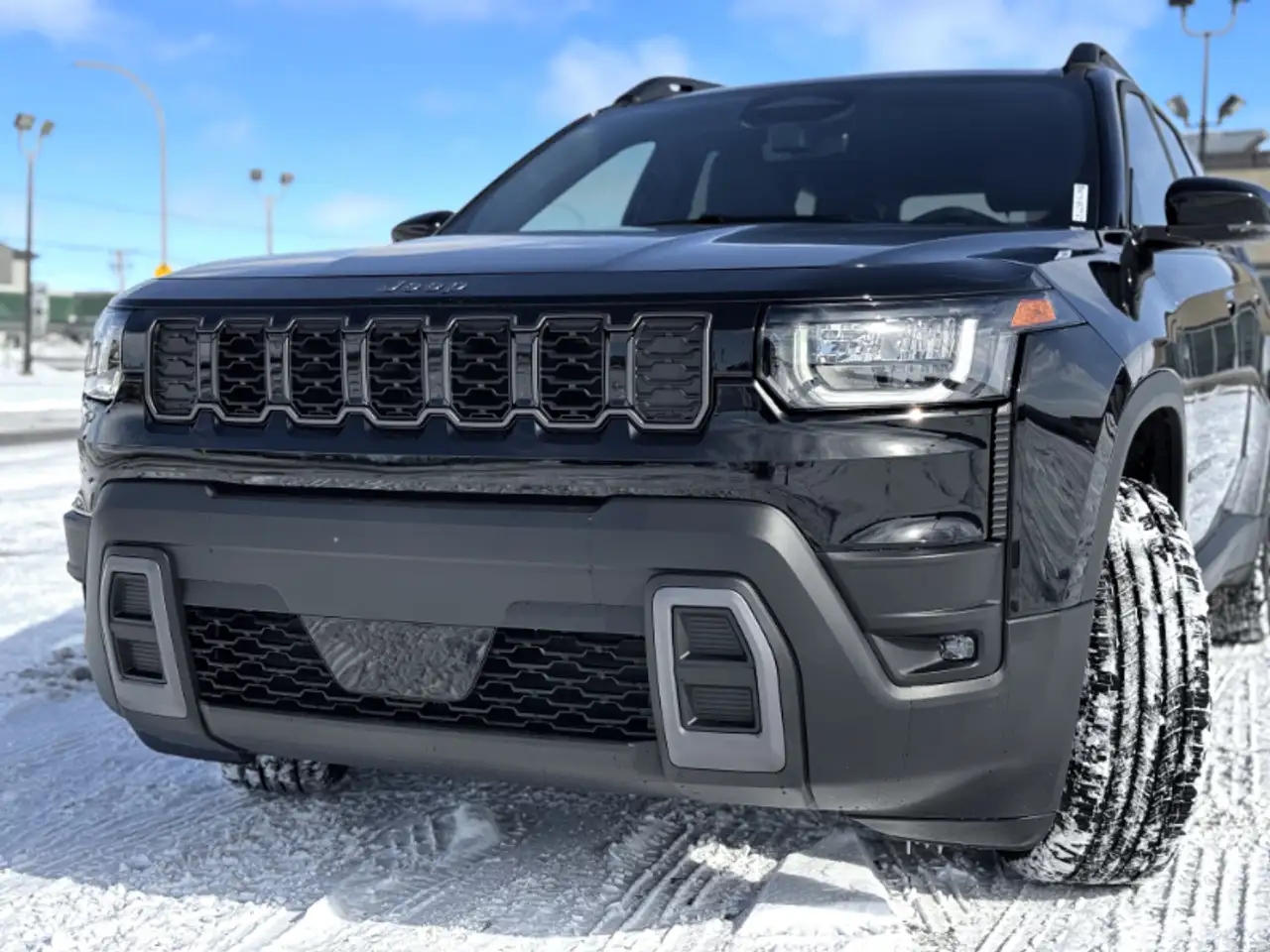 Jeep Cherokee - Image 28
