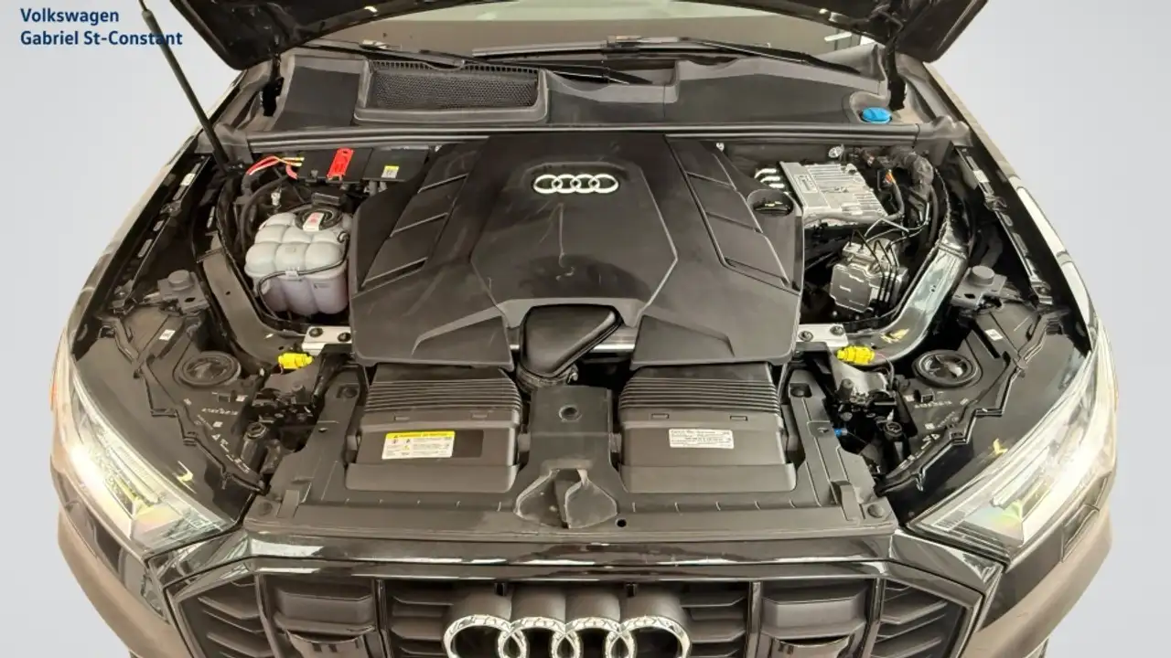 Audi Q7 - Image 19