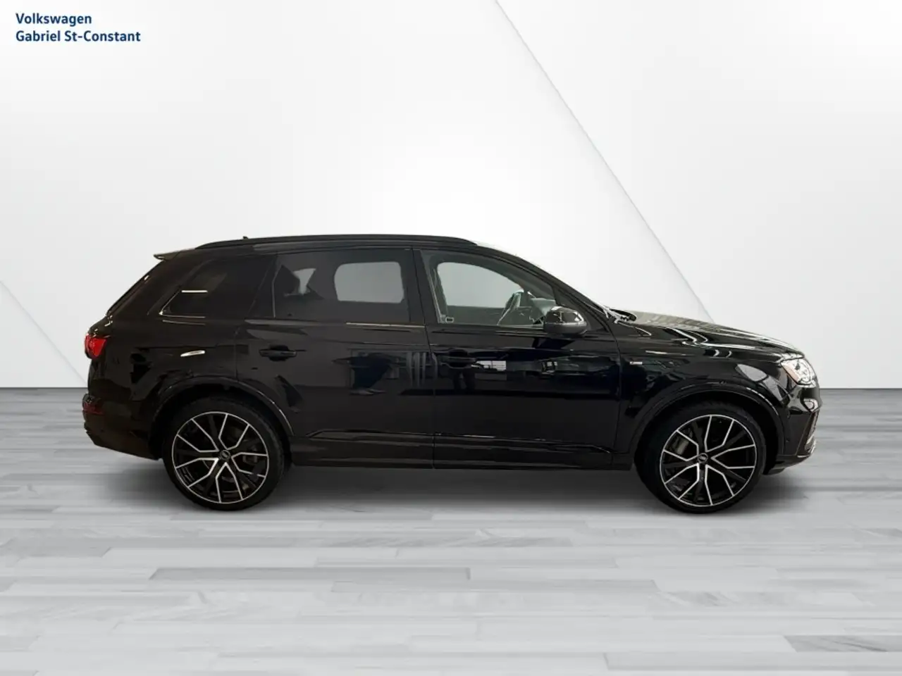 Audi Q7 - Image 2