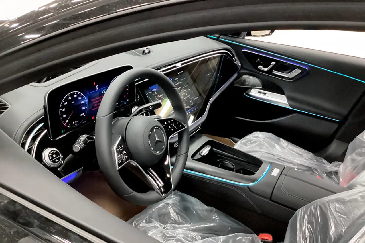 Mercedes-Benz E-Class - Image 6