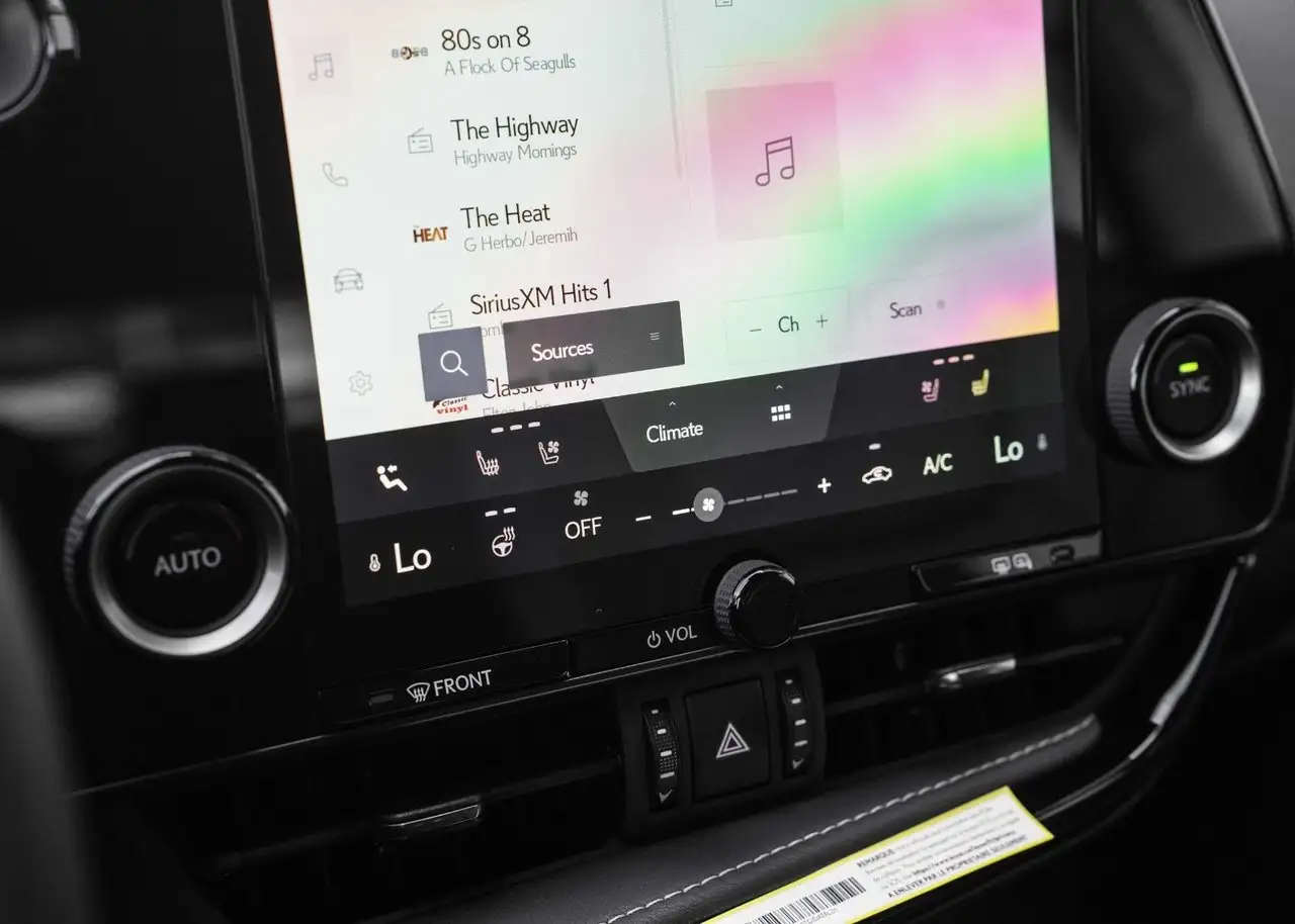 Lexus NX - Image 14