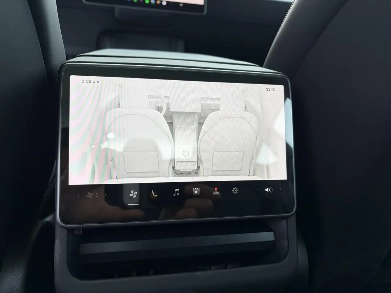 Tesla Model 3 - Image 12